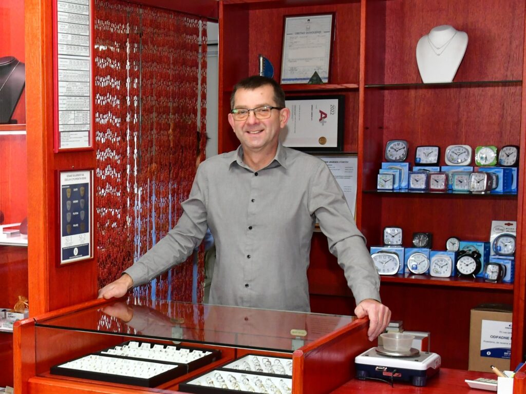 Andrej Lamper